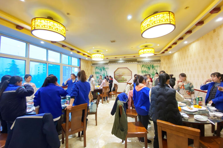 溫情暖三月 巾幗綻芳華 &mdash;&mdash;晨宇電氣慶祝&ldquo;女神節(jié)&rdquo;